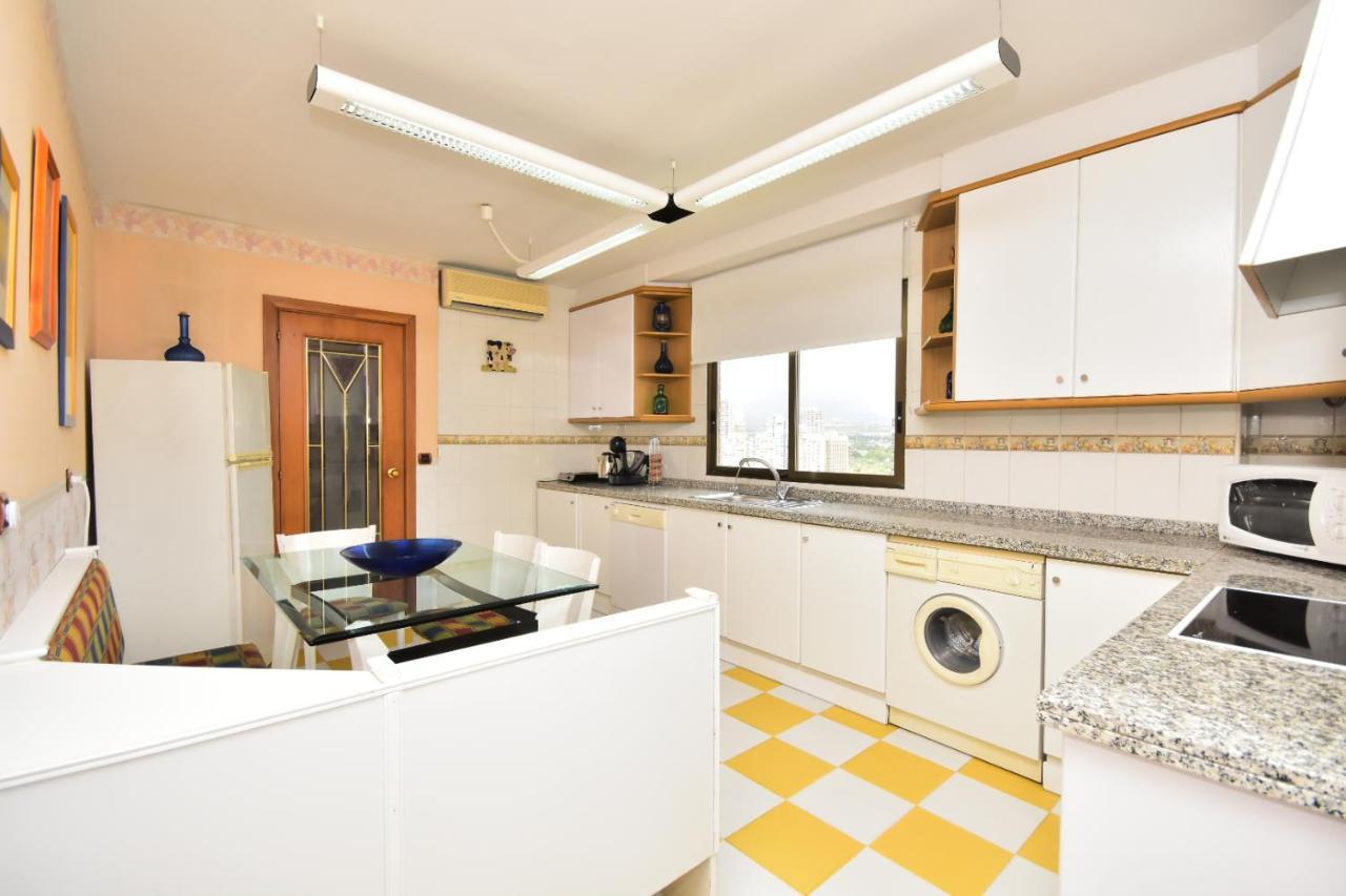 Atico Con Gran Terraza Apartment Benidorm Exterior photo